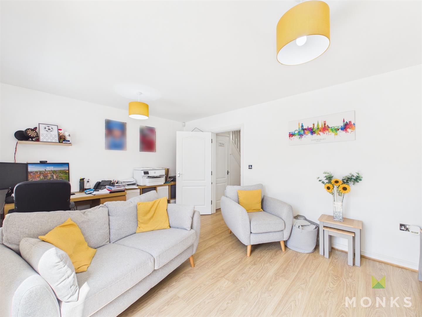 56 The Chestnuts, Shrewsbury, SY5 6JH For Sale